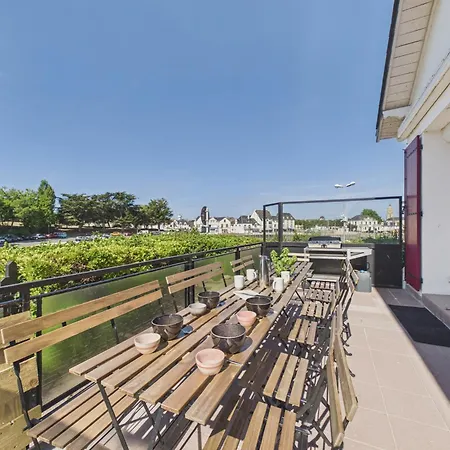 Vue Port - Maison Avec Jardin - 4adultes Et 2enfants